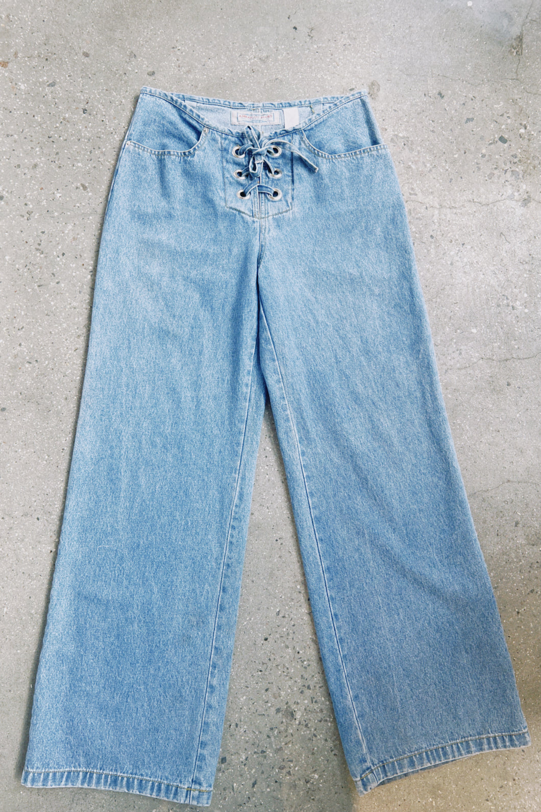 Vintage Wide-Leg Lace Up Jeans