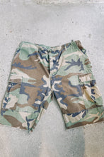 Load image into Gallery viewer, Camo Baggy Cargo Shorts
