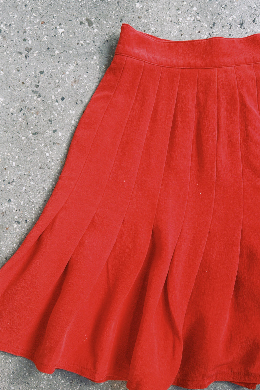 80s Silk Pleated Skirt