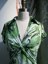 Load image into Gallery viewer, Y2K Abstract Floral Blouse
