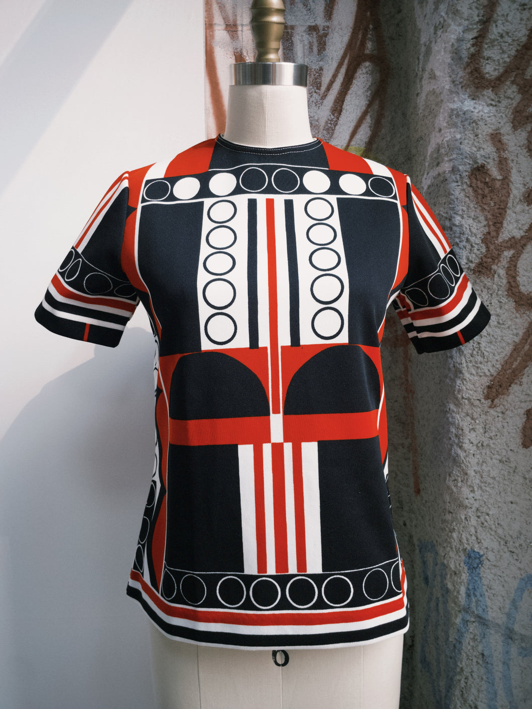 70s Vintage Art Deco Print Top