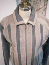 Load image into Gallery viewer, Gray Suede/ Knitted Jacket

