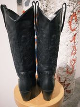 Load image into Gallery viewer, Black High Cowgirl Boots

