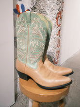 Load image into Gallery viewer, Ariat Heritage Cowboy Boots
